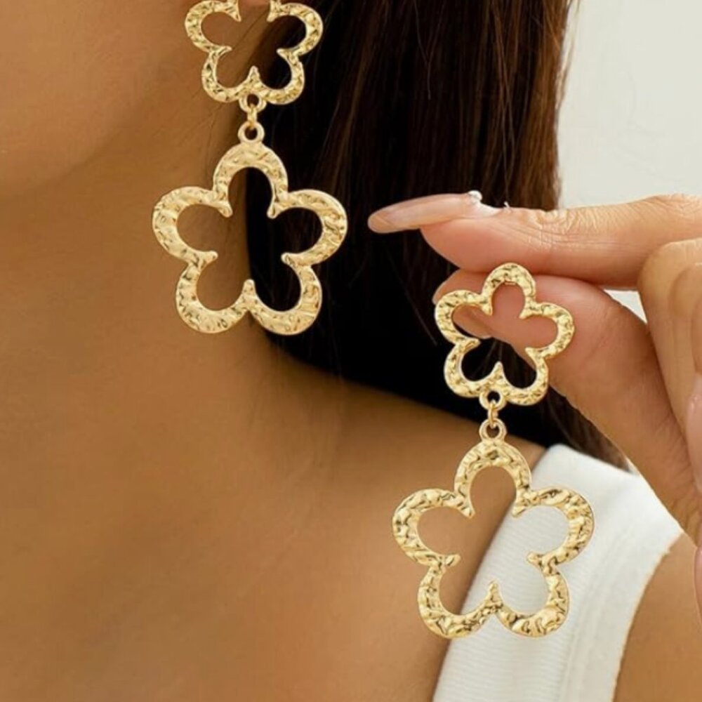 NEW! Double Flower Dangle Drop Earrings - Picture 2 of 3